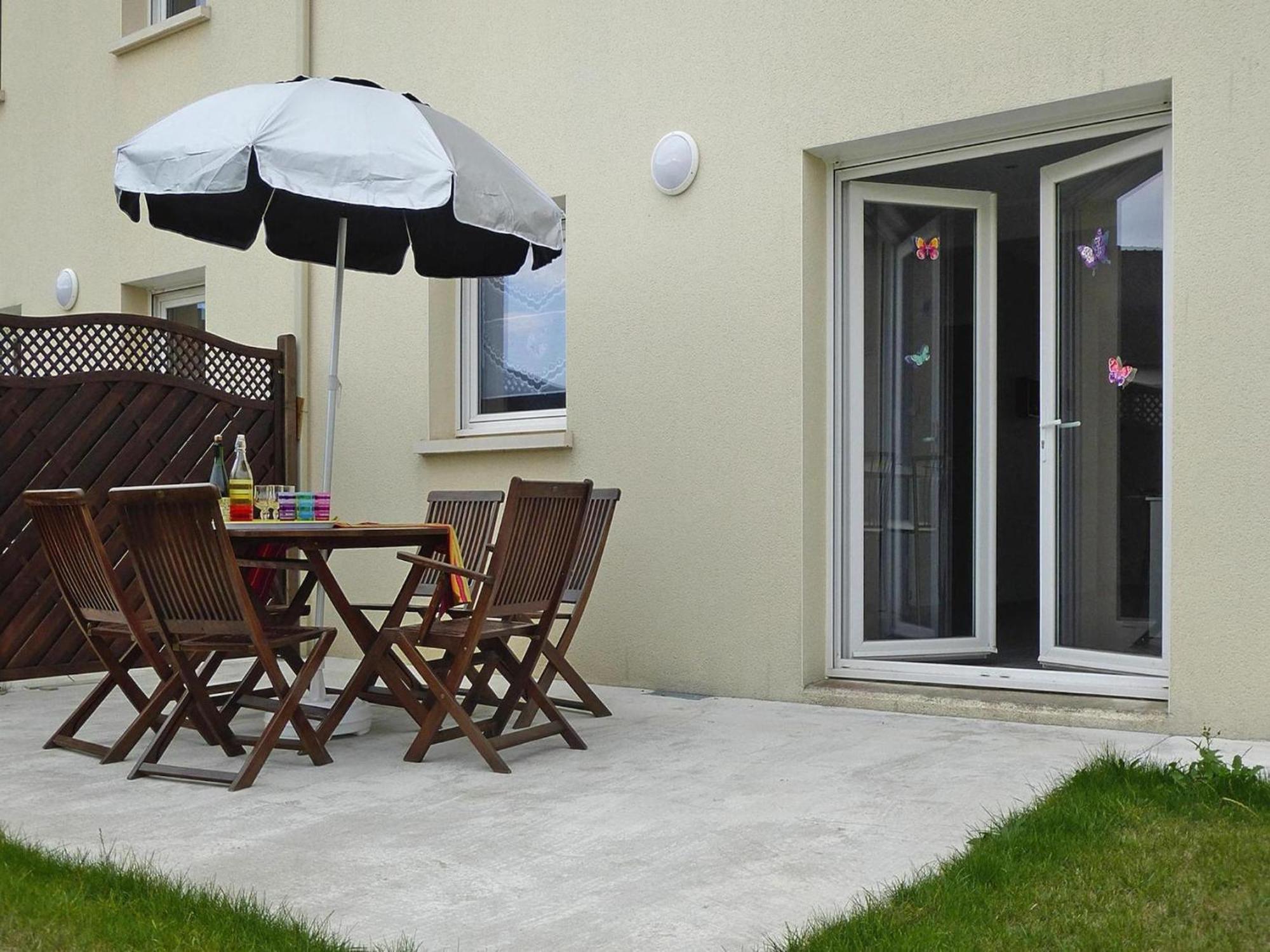 Modern Semi Detached House With Terrace Saint Quay Portrieux Villa ภายนอก รูปภาพ