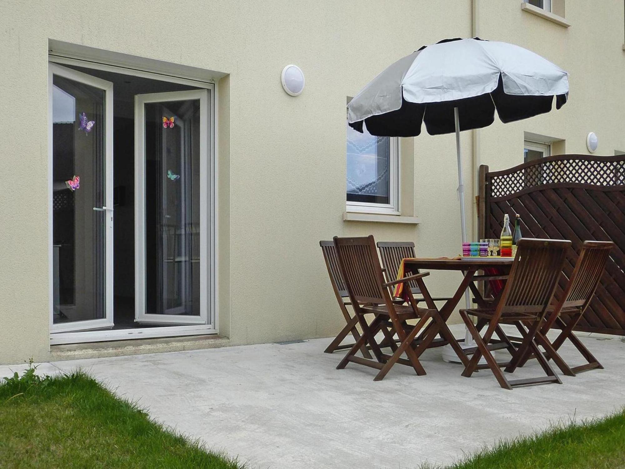 Modern Semi Detached House With Terrace Saint Quay Portrieux Villa ภายนอก รูปภาพ